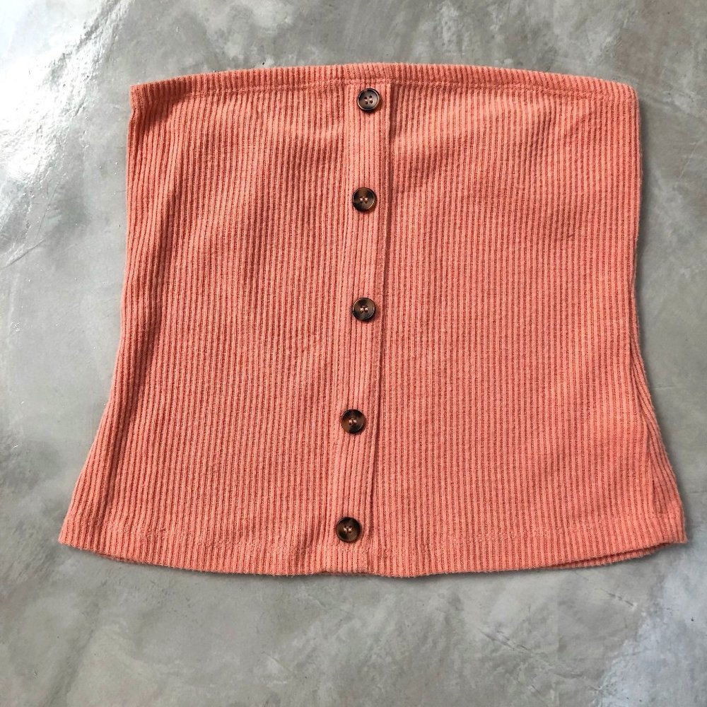 pink button up,tube top